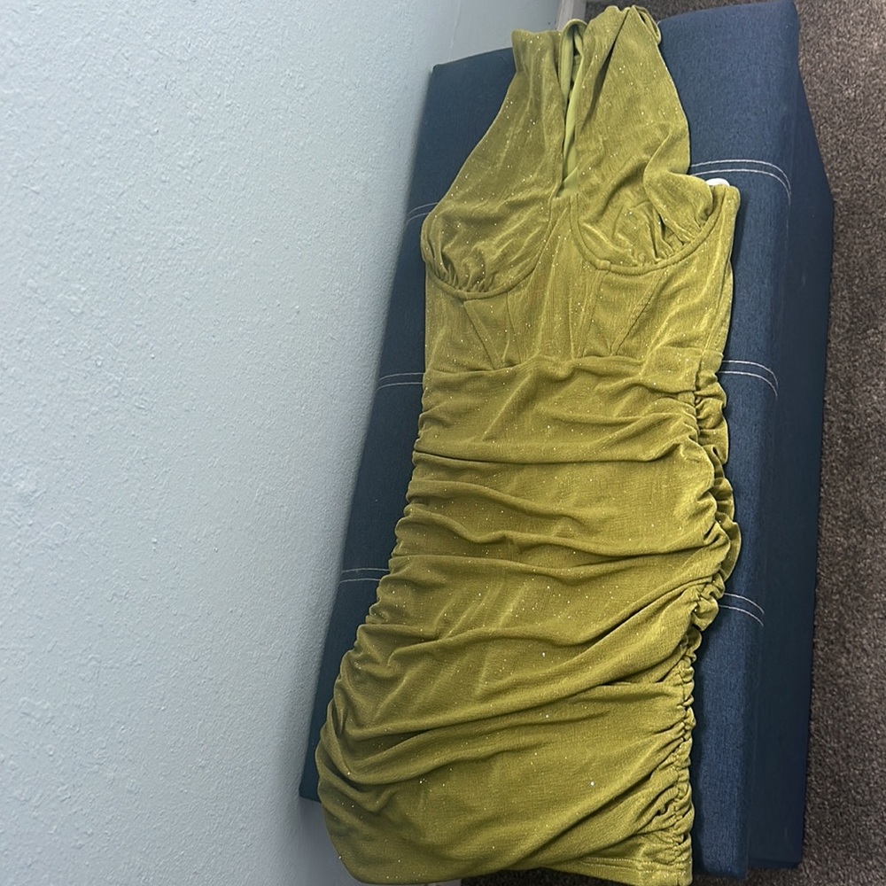 Super Down Revolve - image 4